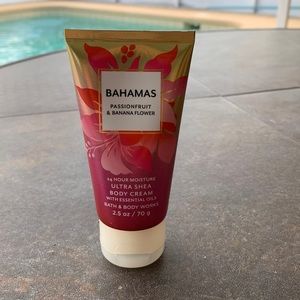 Bahamas passionfruit and banana flower